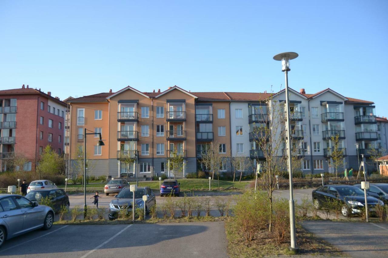 Galaxy Apartments Airport Vantaa Esterno foto